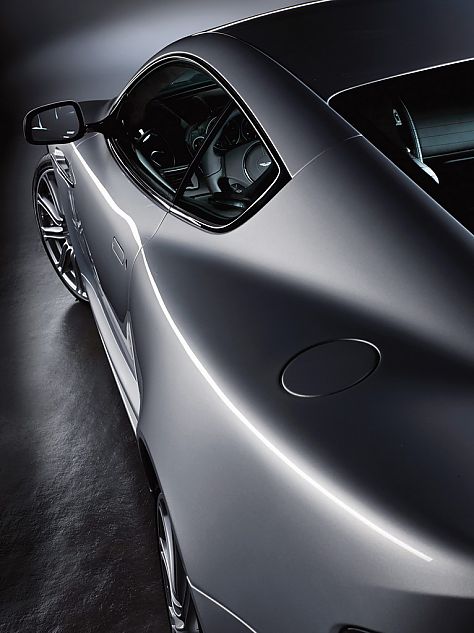 阿斯顿-马丁DBS外观及细节