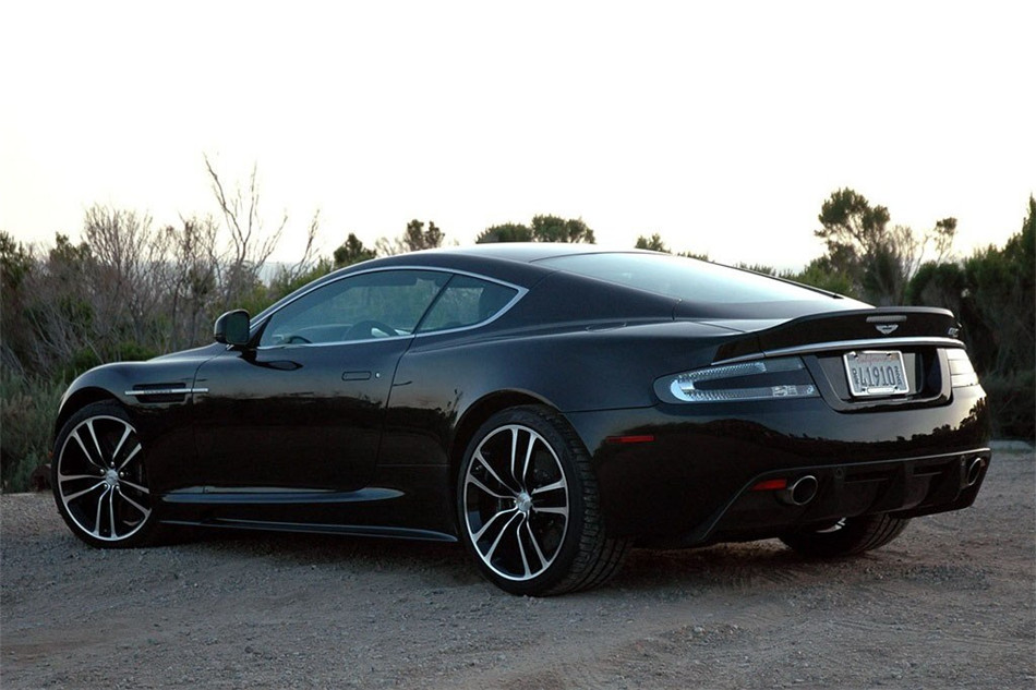 阿斯顿马丁DBS 2010款 Carbon Black 外观