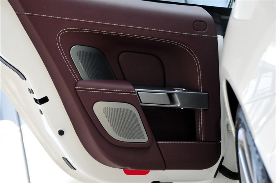 ˹· 2010 6.0L AT  οռ