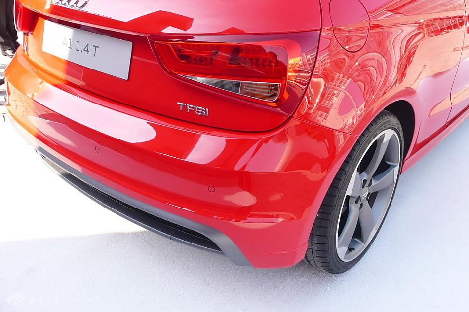 奥迪A1实拍图片