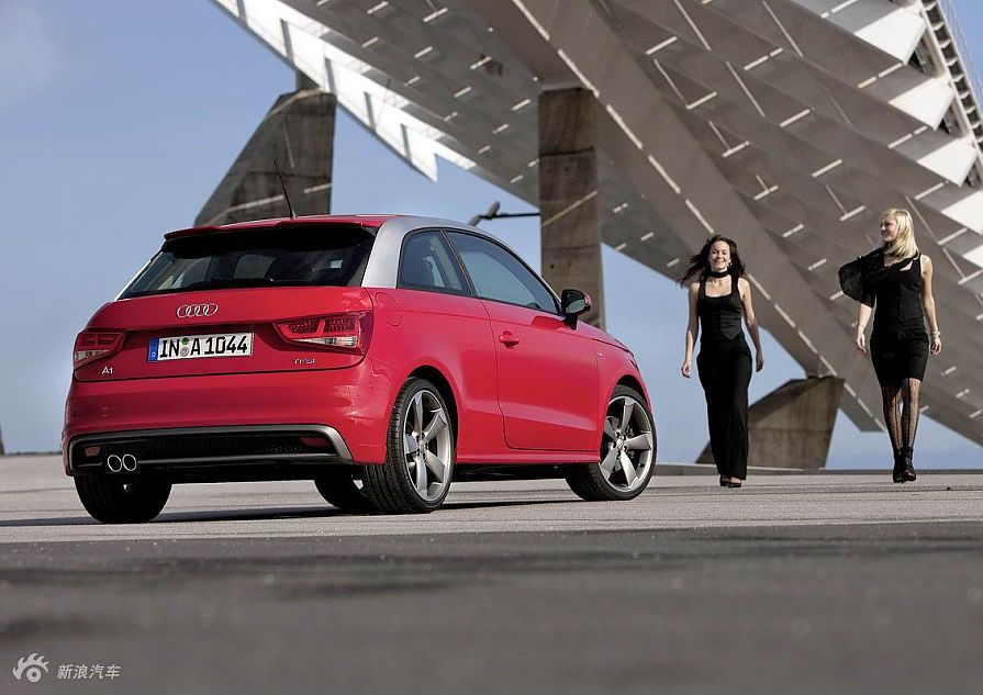 奥迪A1官方图片