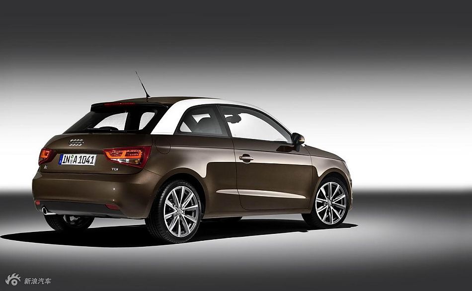 奥迪A1官方图片