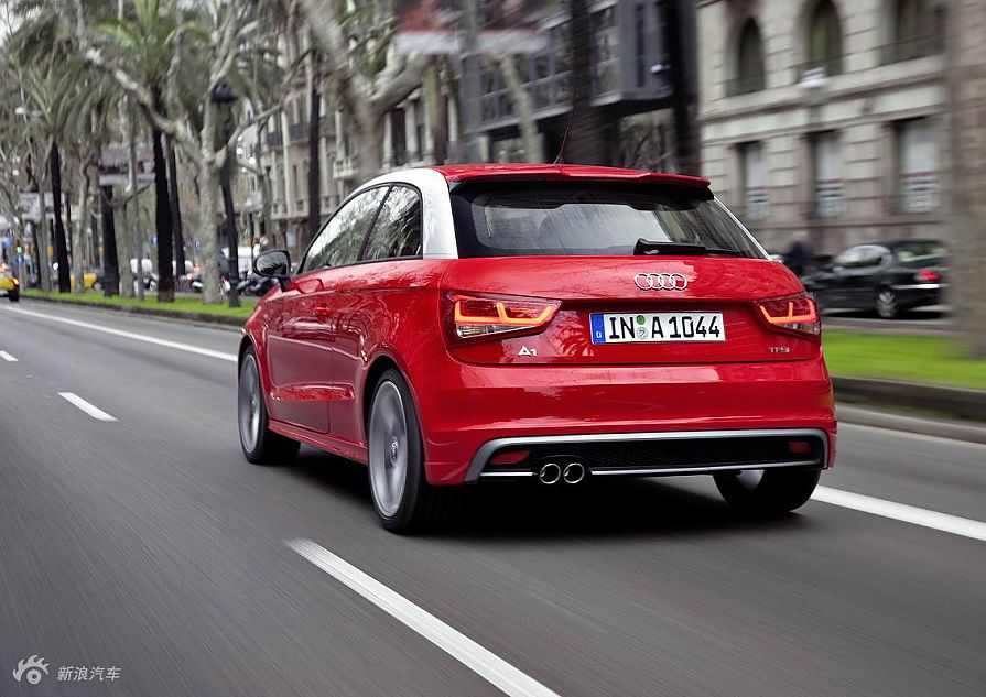 奥迪A1官方图片