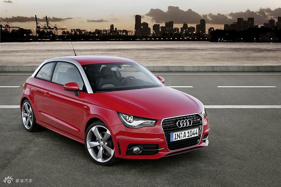 奥迪A1官方图片