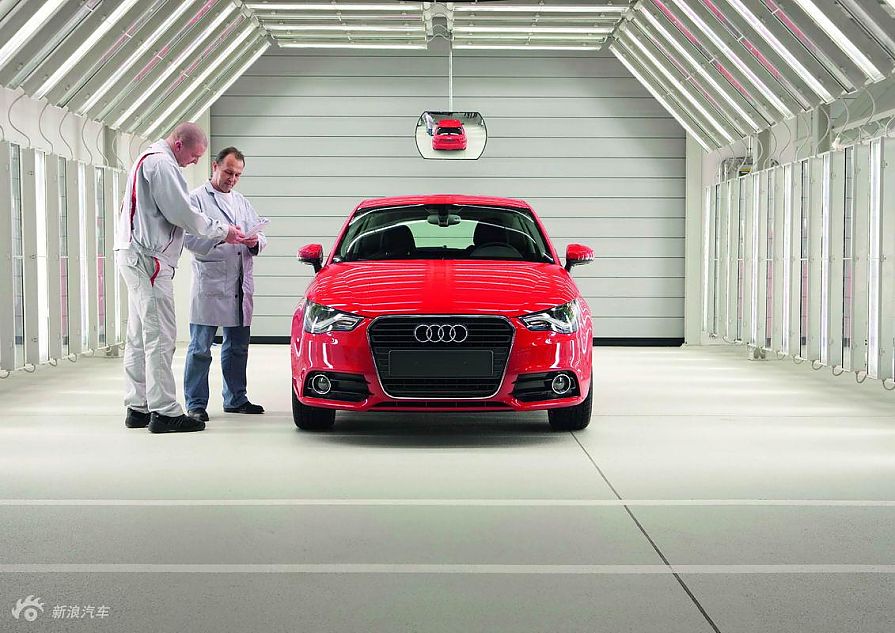 奥迪A1官方图片