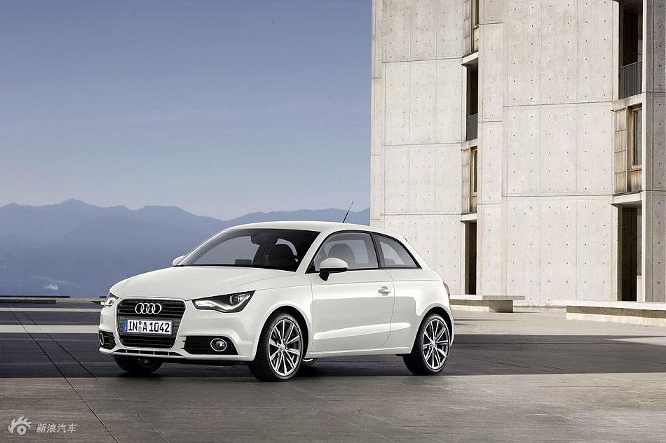 奥迪A1官方图片