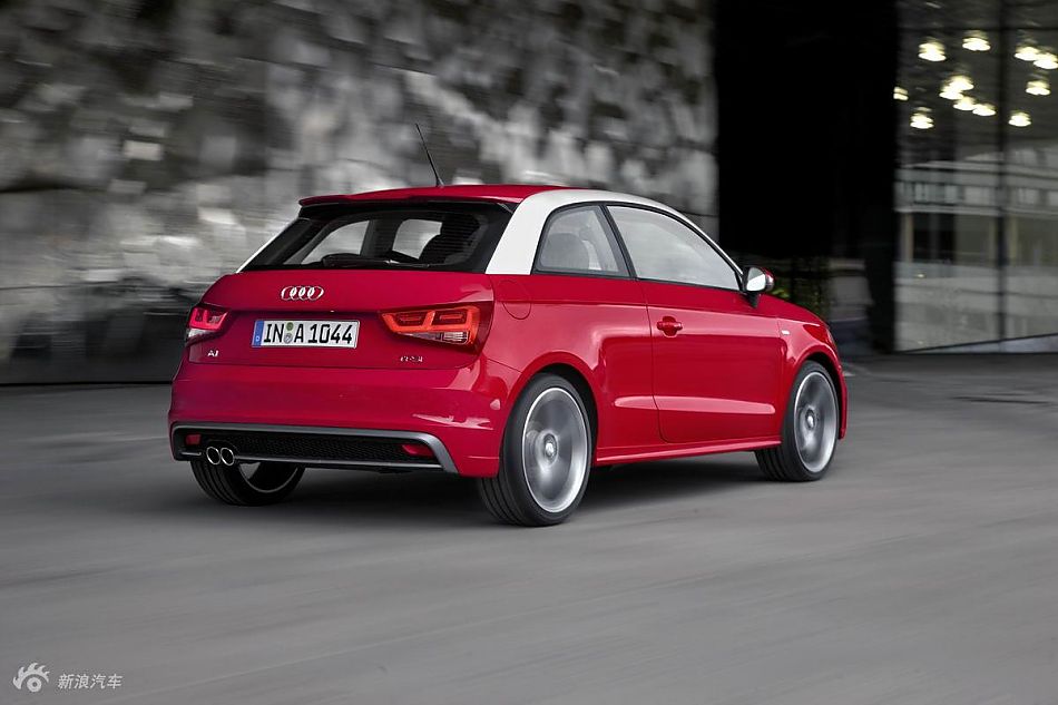 奥迪A1官方图片