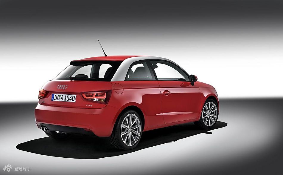 奥迪A1官方图片