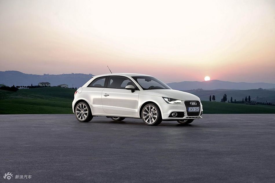 奥迪A1官方图片
