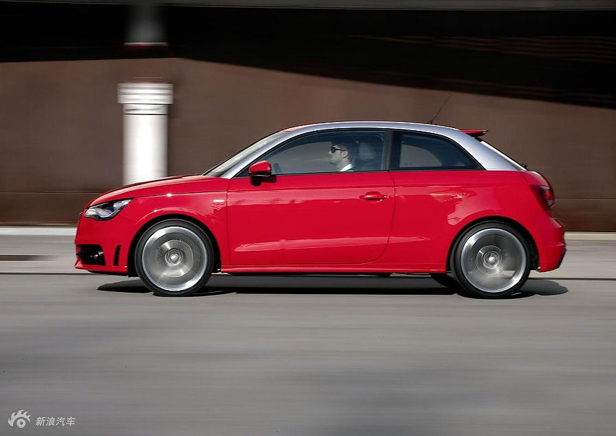 奥迪A1官方图片