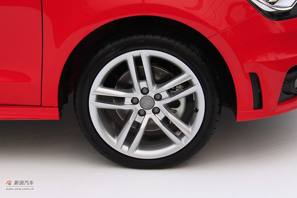 奥迪A1上市现场图