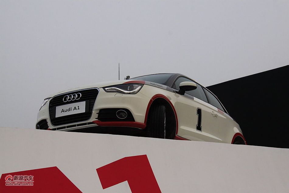 奥迪A1上市现场图