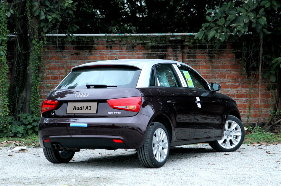 2013款 1.4T 双离合 30 TFSI Sportback Urban 外观