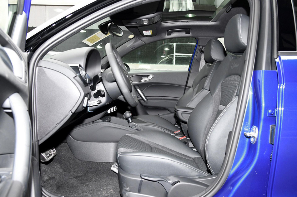 2018 30 TFSI ذ οռ