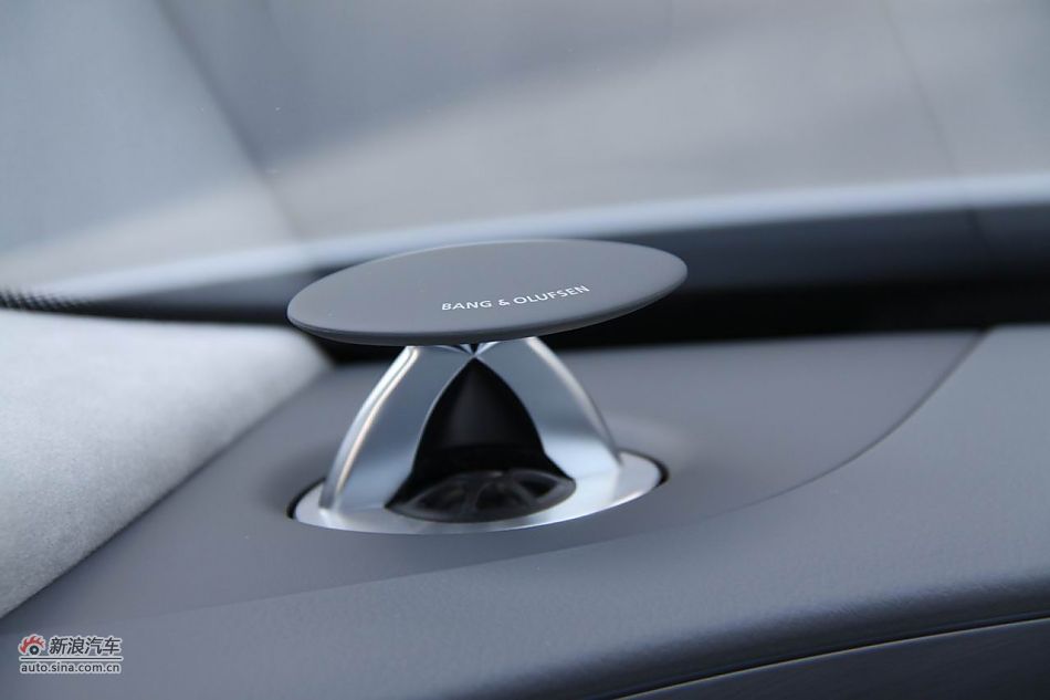 2012款奥迪S8内饰功能