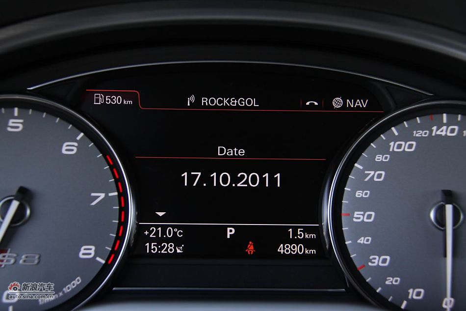 2012款奥迪S8内饰功能