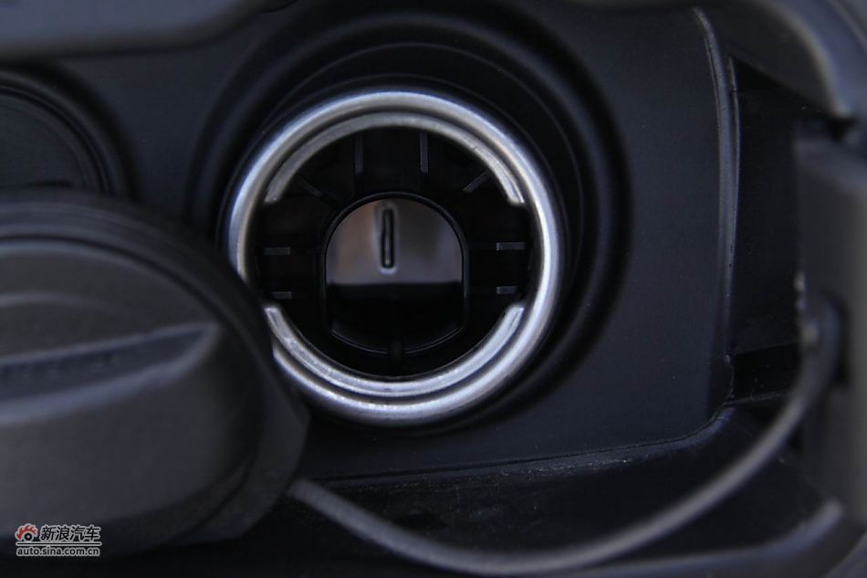 2012款奥迪S8外观细节