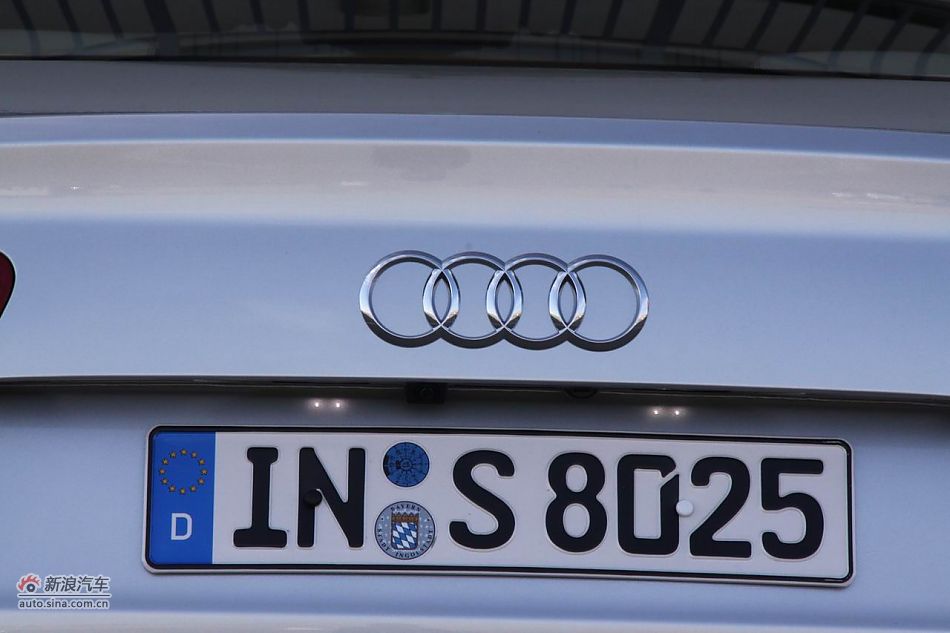 2012款奥迪S8外观细节