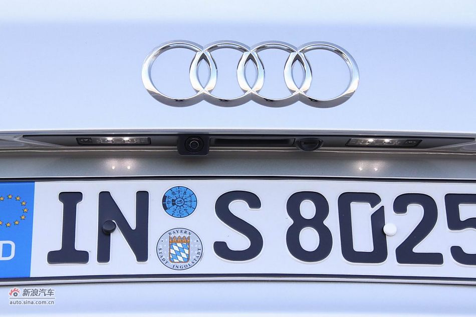 2012款奥迪S8外观细节