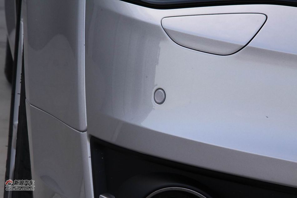 2012款奥迪S8外观细节