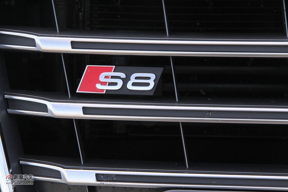 2012款奥迪S8外观细节