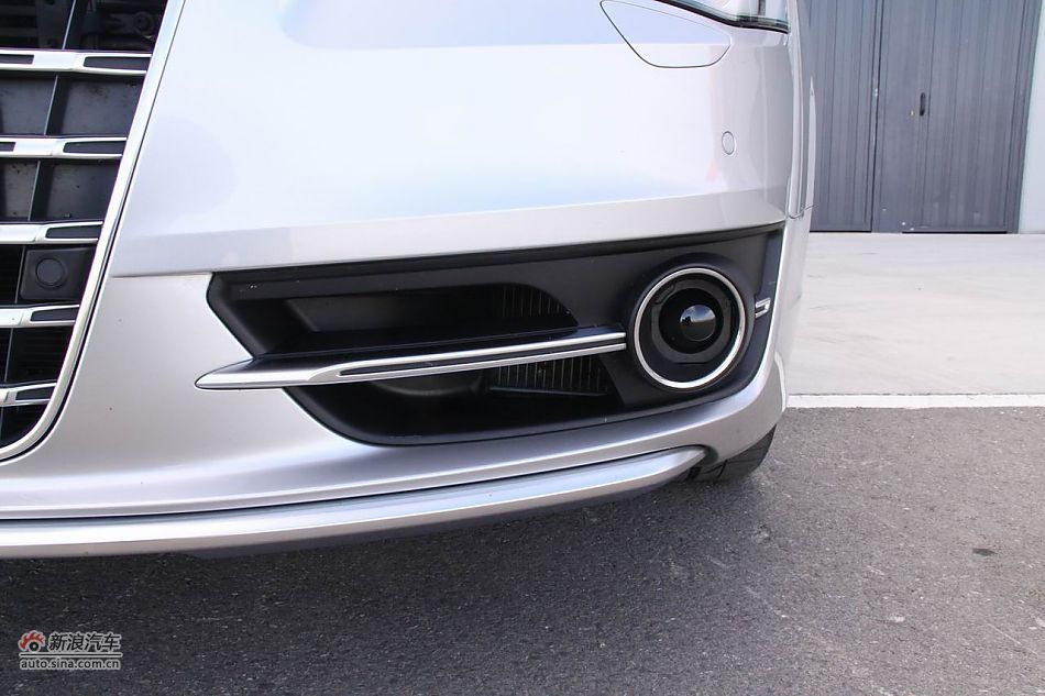 2012款奥迪S8外观细节