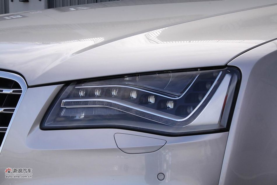 2012款奥迪S8外观细节