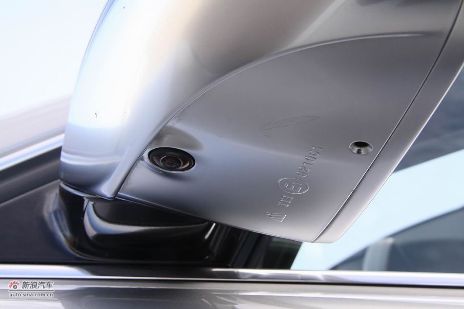2012款奥迪S8外观细节