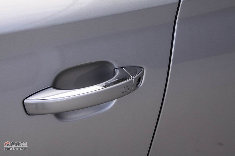 2012款奥迪S8外观细节