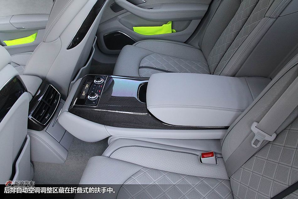 西班牙体验2012款奥迪S8