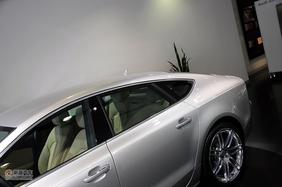 奥迪A7实拍
