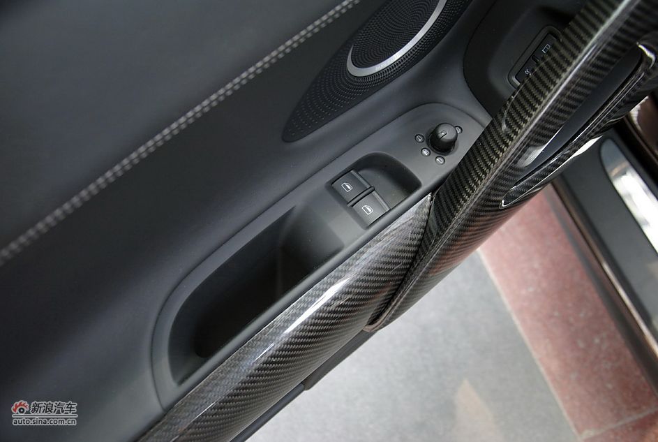 2011款奥迪R8 Spyder