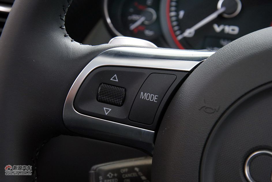 2011款奥迪R8 Spyder