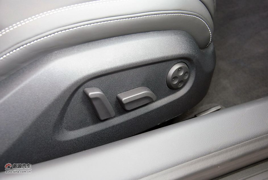 2011款奥迪R8 Spyder