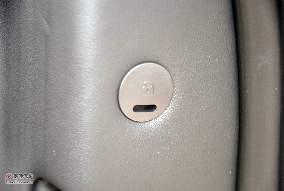 2011款奥迪R8 Spyder