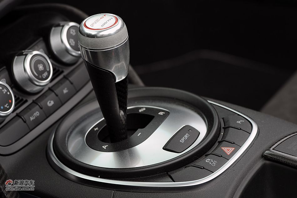 2012款奥迪R8 GT敞篷版