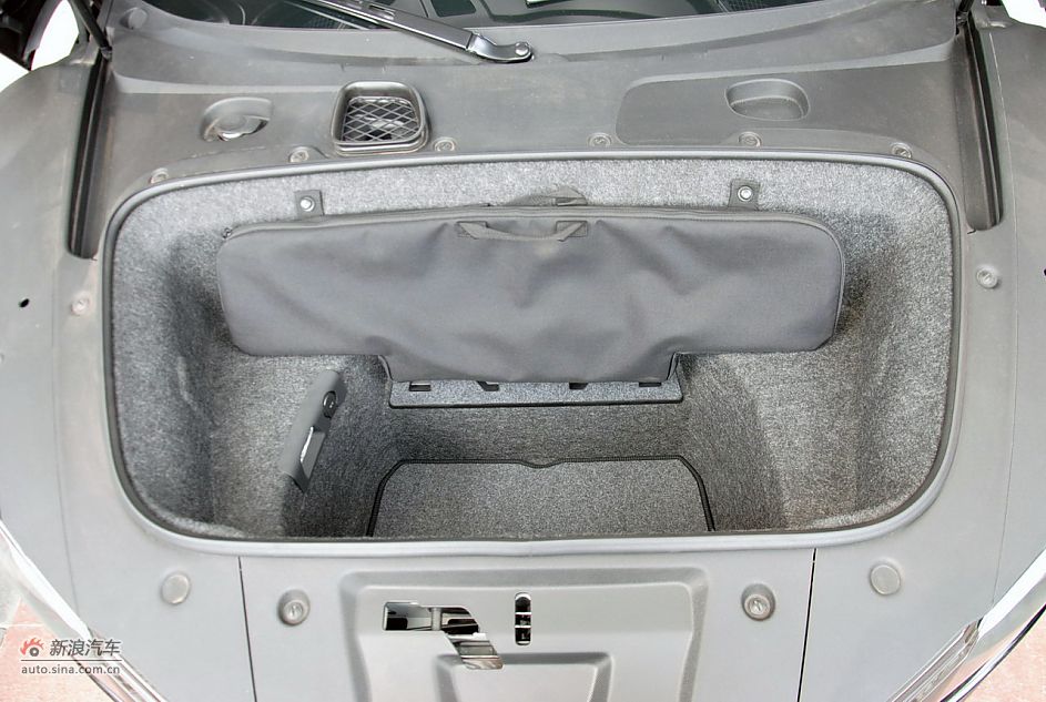 2011款奥迪R8 Spyder