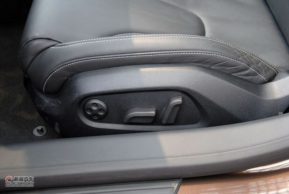 2011款奥迪R8 Spyder