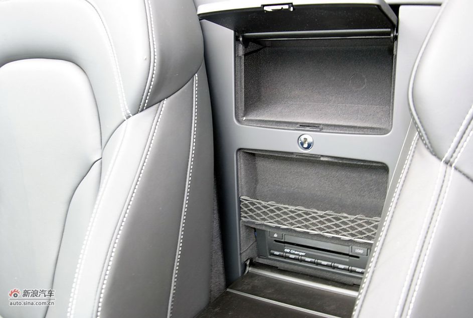 2011款奥迪R8 Spyder