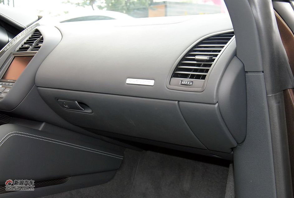 2011款奥迪R8 Spyder