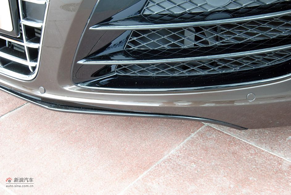 2011款奥迪R8 Spyder