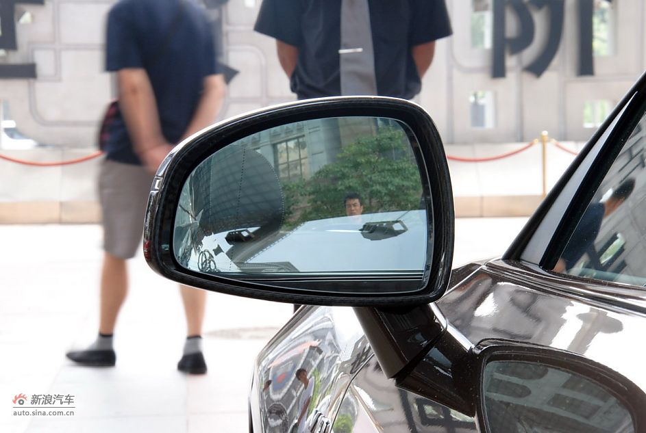 2011款奥迪R8 Spyder