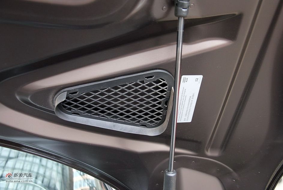 2011款奥迪R8 Spyder