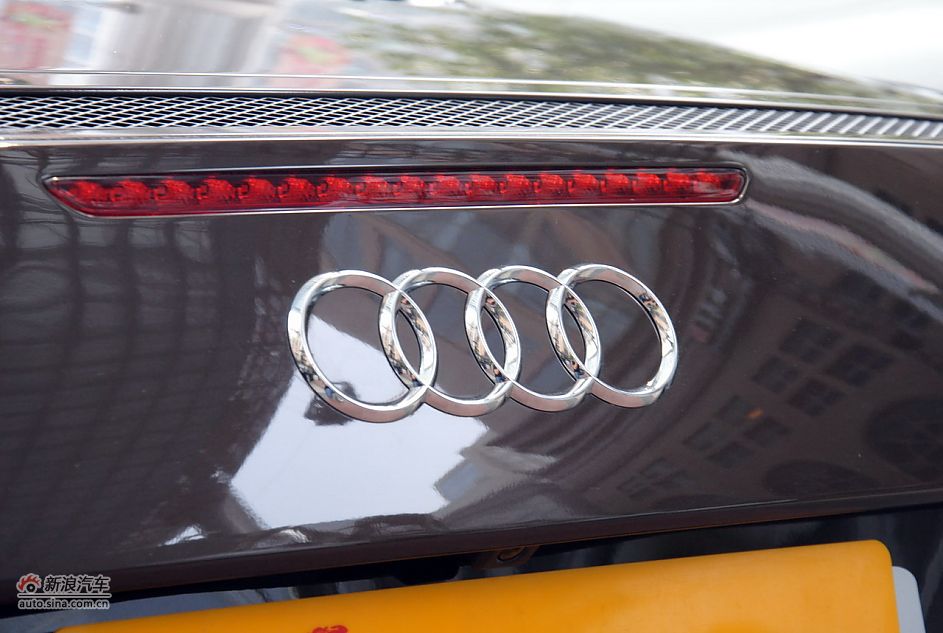 2011款奥迪R8 Spyder