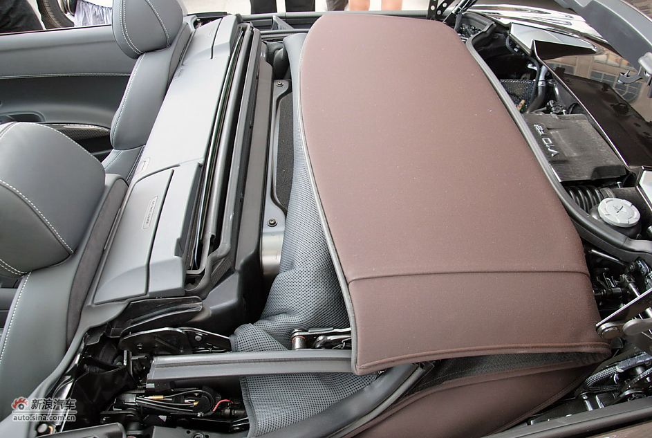 2011款奥迪R8 Spyder