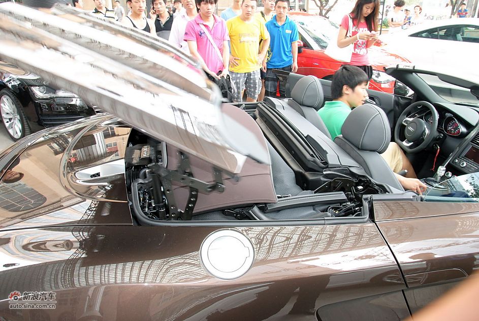2011款奥迪R8 Spyder