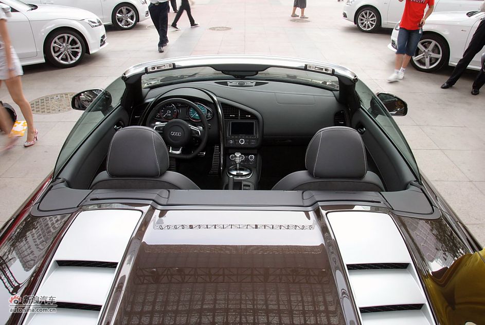 2011款奥迪R8 Spyder