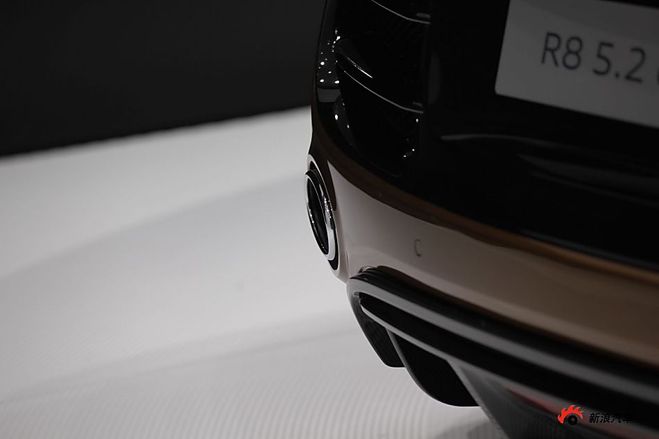 奥迪R8 Spyder 5.2 quattro