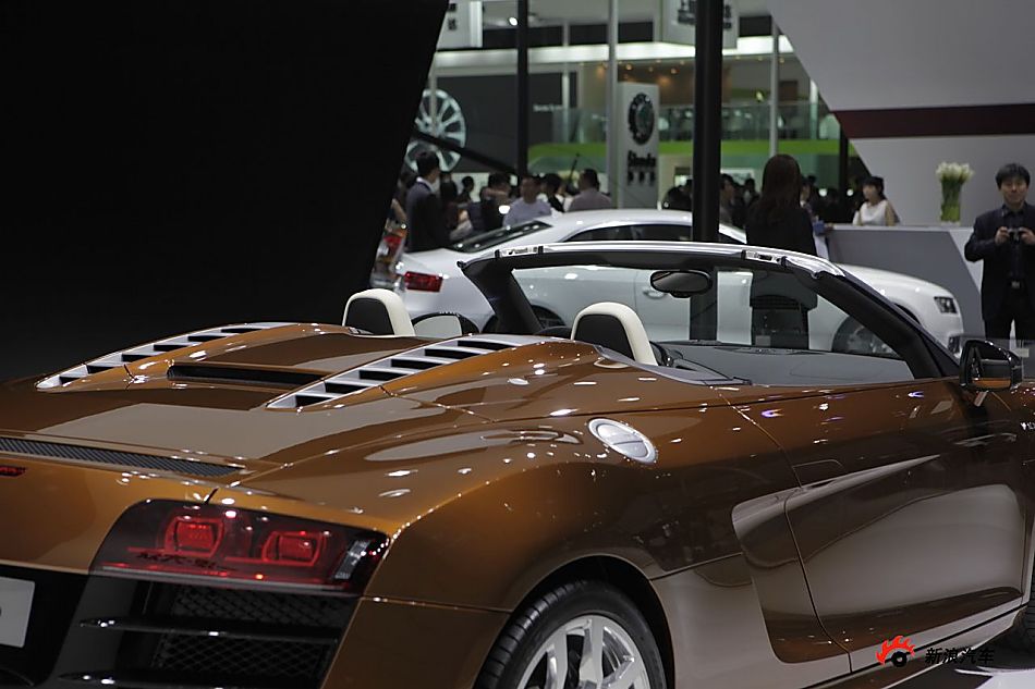 奥迪R8 Spyder 5.2 quattro