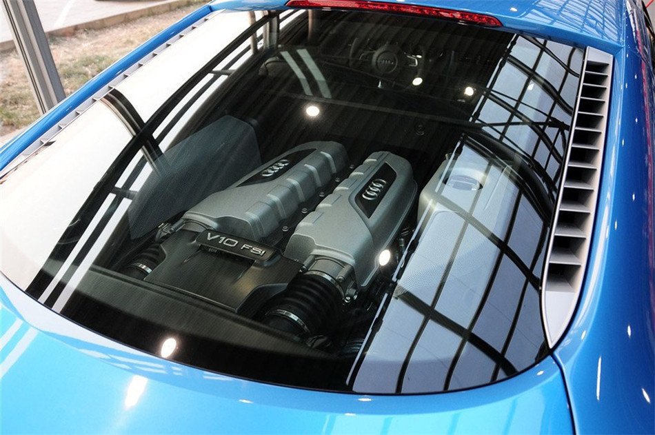 2013款 5.2FSI AMT quattro中国专享型 其他